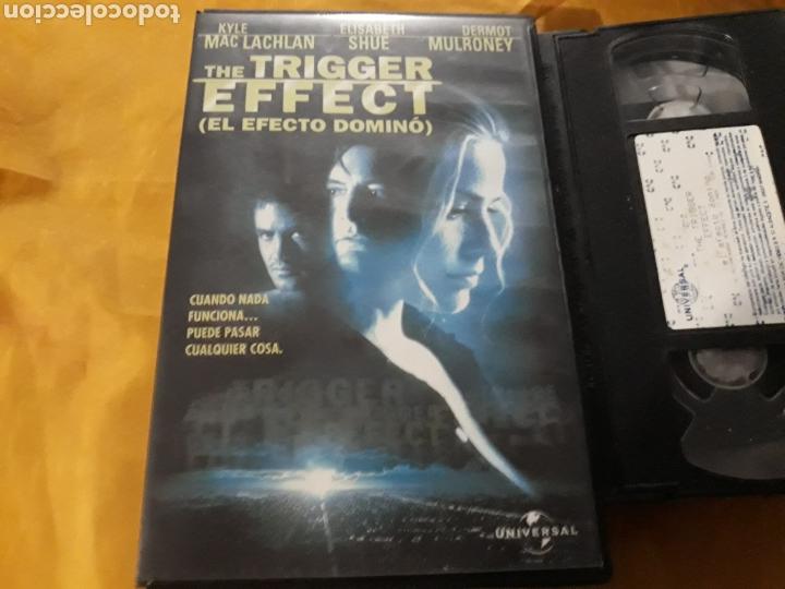 Cine: VHS- The trigger effect el efecto domino- Kyle MacLachlan - Foto 1
