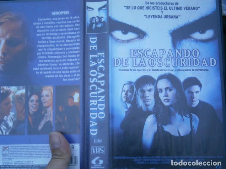 Cinema: ESCAPANDO DE LA OSCURIDAD&iexcl;DISPONEMOS,MAS,DE,60.000,EN VHS,BETA,2000,