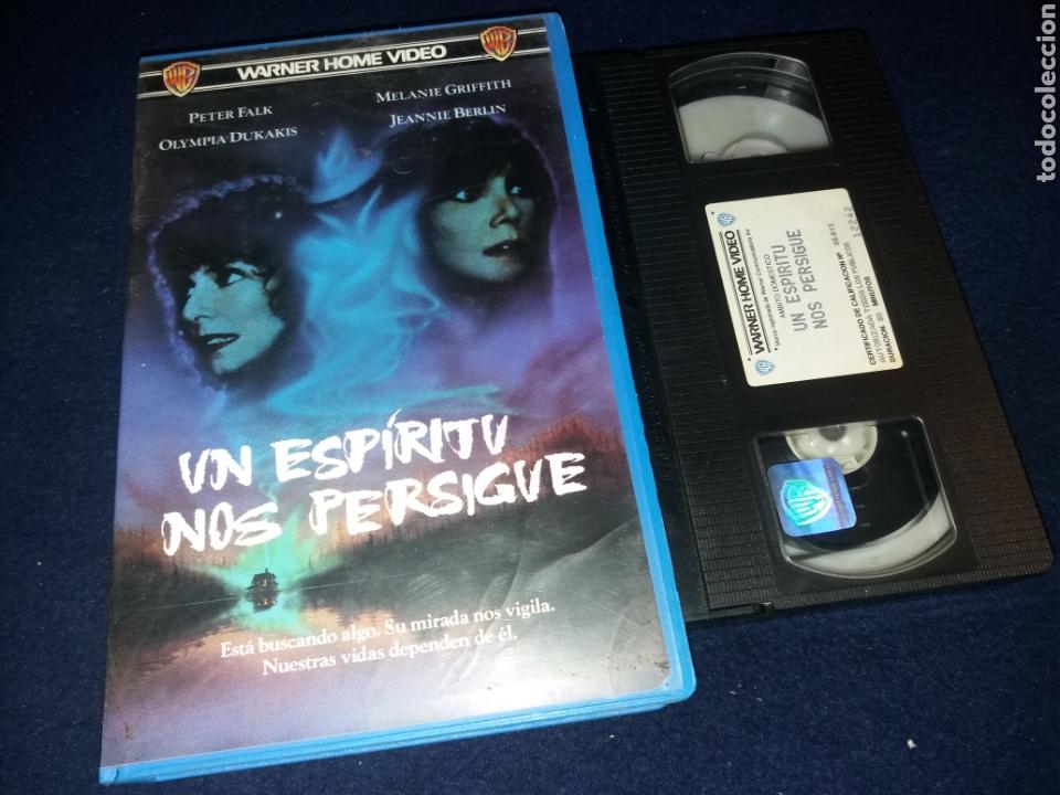 Cine: Un espiritu nos persigue- vhs- vhs- peter falk- melanie griffith- unica en tc- terror