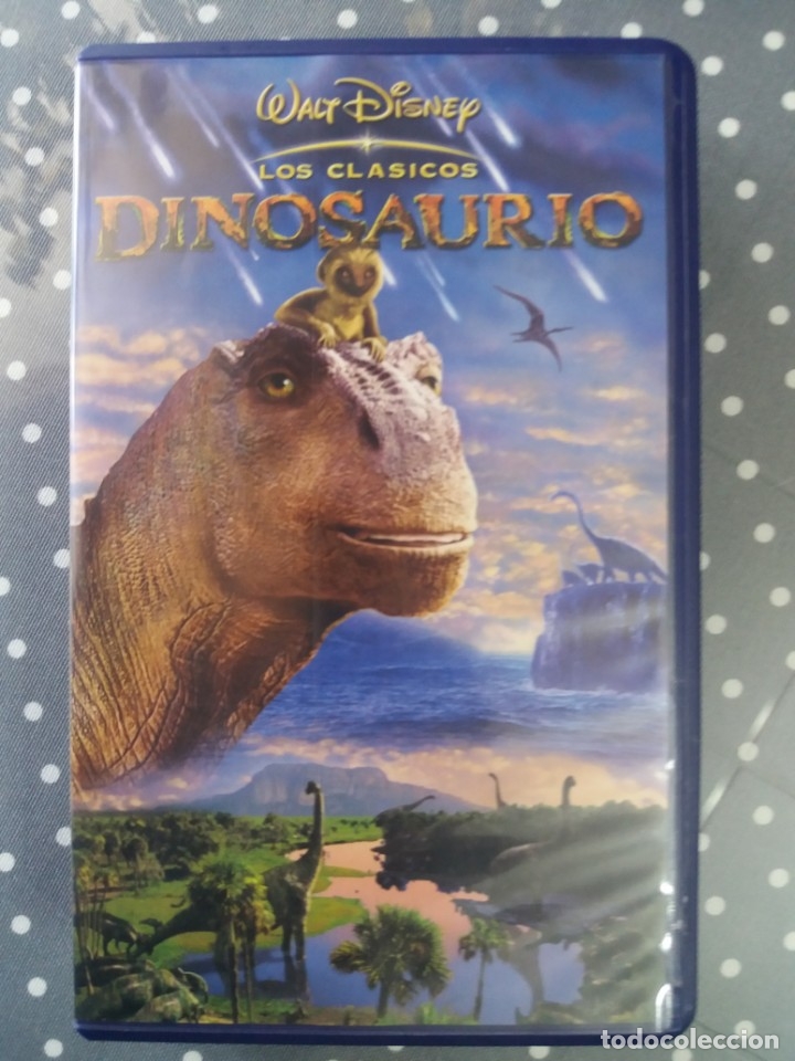 Cine: DINOSAURIO - Foto 1