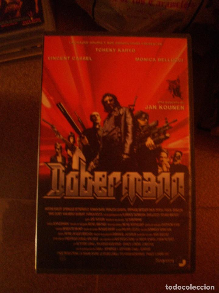 Cine: VHS. DOBERMANN. buen visionado - Foto 1