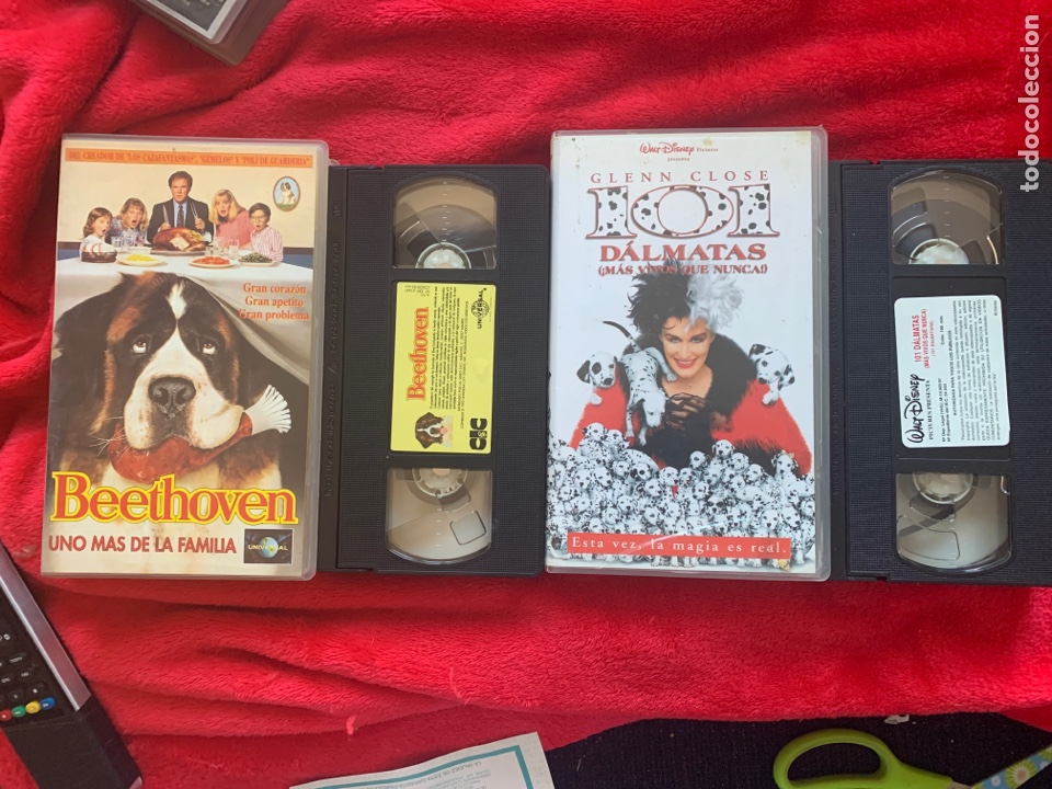 Cine: Lote VHS Beethoven uno m&aacute;s en la familia y 101 d&aacute;lmatas m&aacute;s vivos que nunca