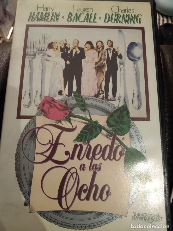 Cine: Enredo a las Ocho. - Foto 1