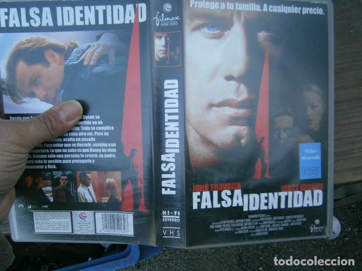 Cine: FALSA IDENTIDAD - Foto 1