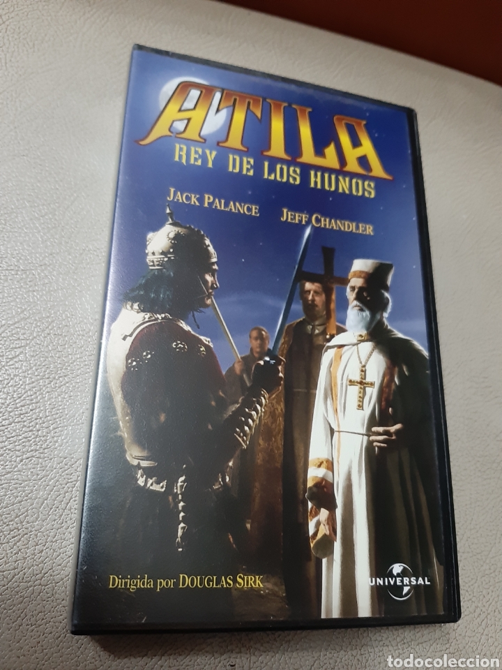 Cin&eacute;ma: VHS Atila Rey de los Hunos (1.954)