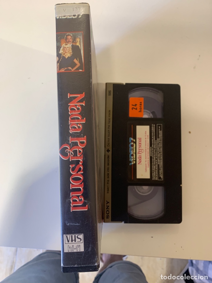 Cine: Nada personal pel&iacute;cula VHS - Foto 2