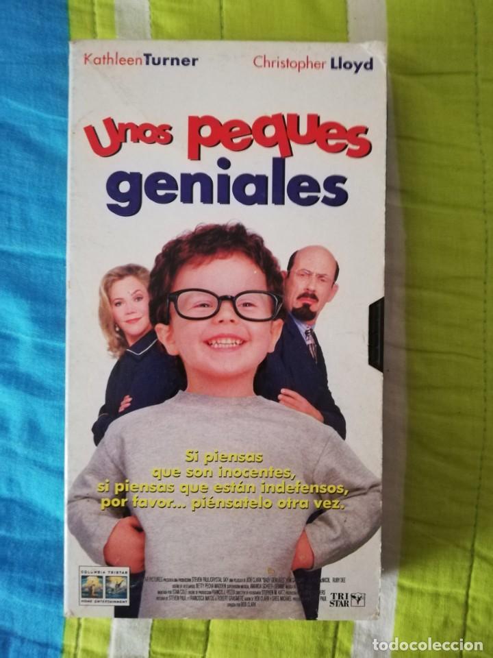 Cine: UNOS PEQUES GENIALES - VHS