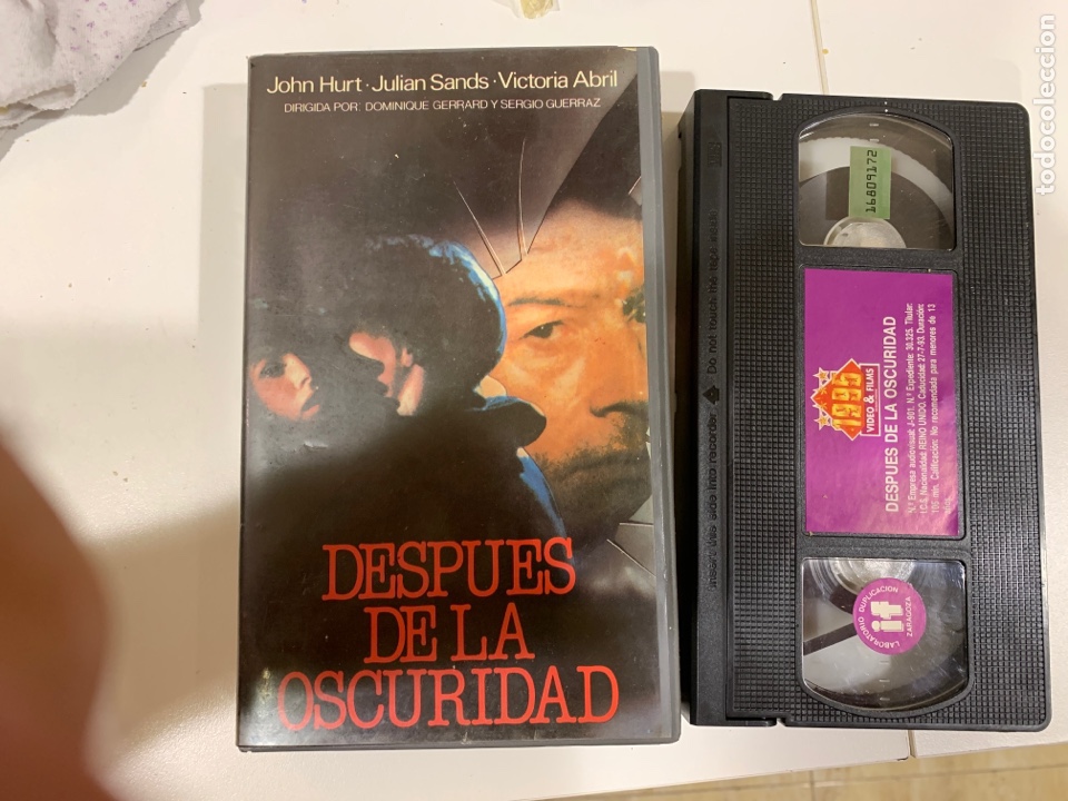 Cine: Despu&eacute;s de la oscuridad VHS