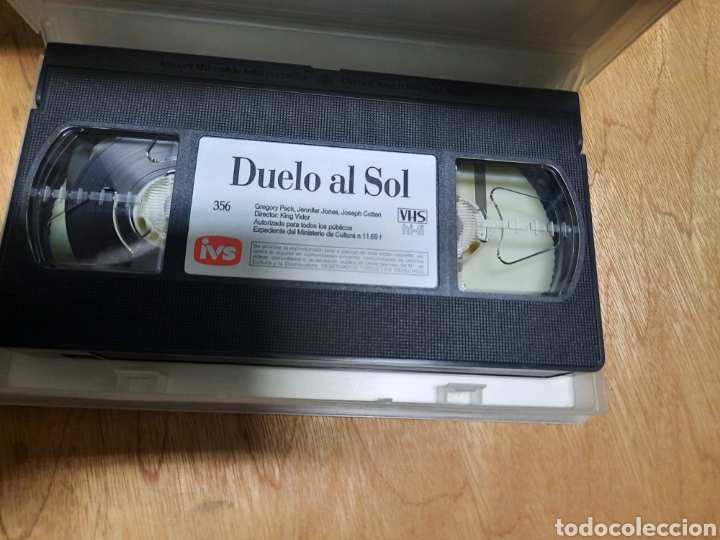 Cine: Duelo al sol. VHS - Foto 2