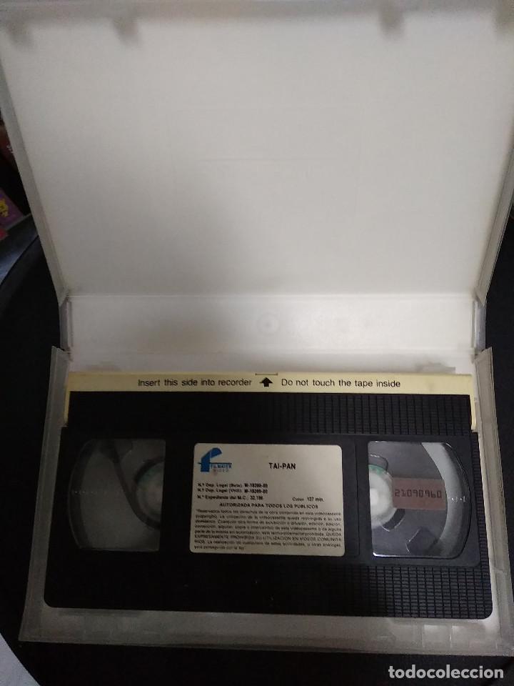 Cine: TAI-PAN - Foto 3