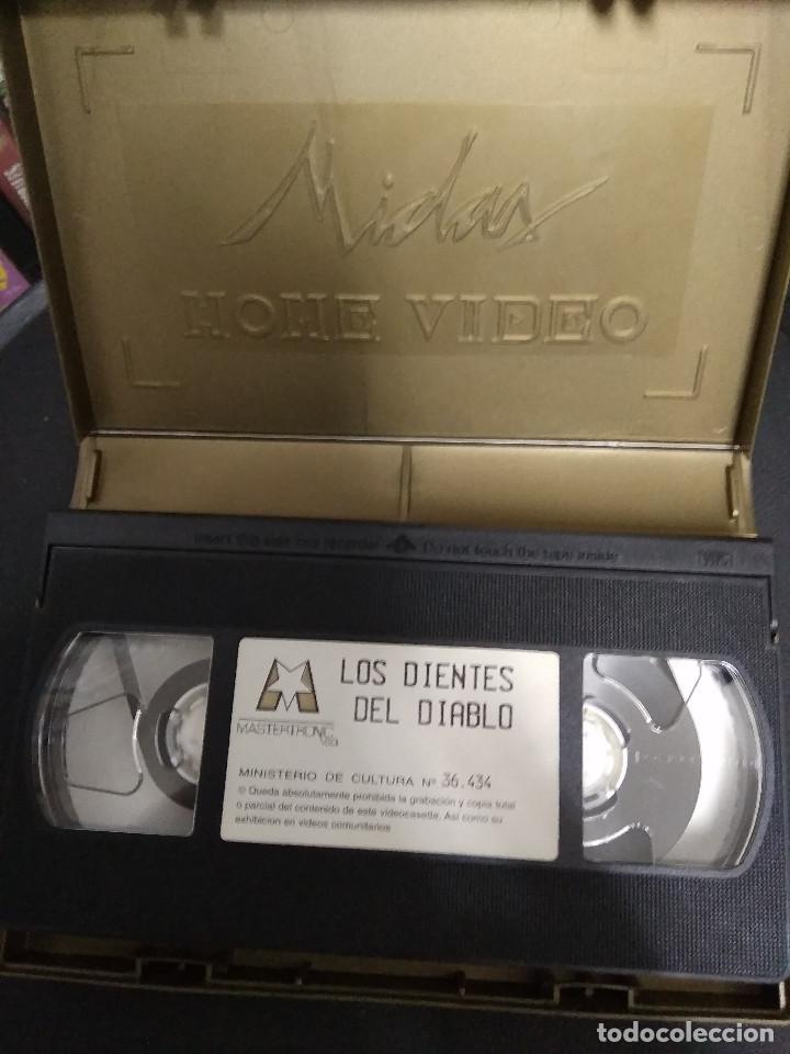 Cine: LOS DIENTES DEL DIABLO - Foto 3