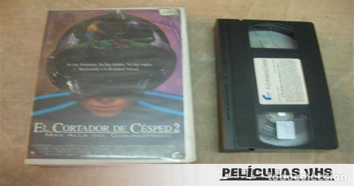 Cine: Pel&iacute;cula El Cortador De Cesped 2 en VHS
