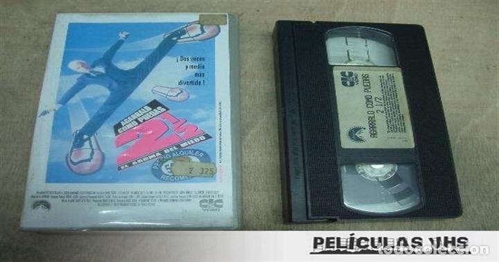 Cin&eacute;ma: Pel&iacute;cula Ag&aacute;rralo Como Puedas 2 1/2 en VHS