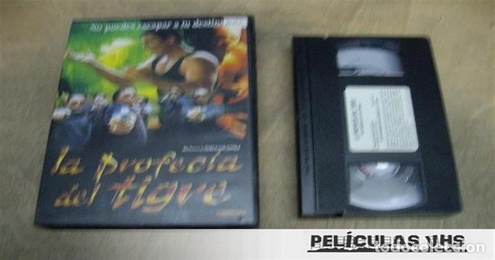 Cinema: Pel&iacute;cula La Profec&iacute;a Del Tigre en VHS