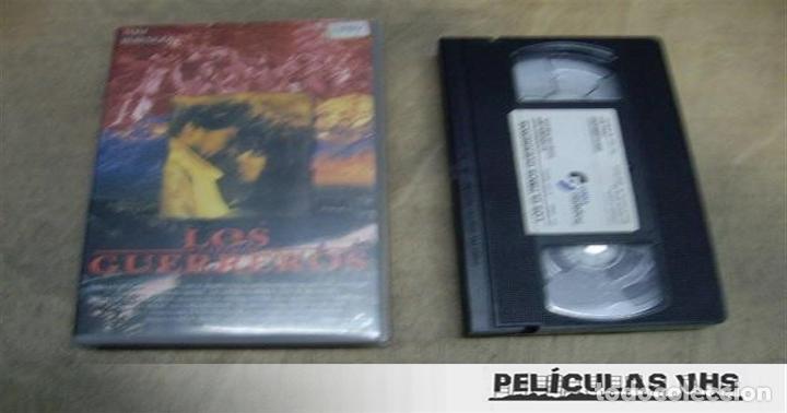 Cinema: Pel&iacute;cula Los &Uacute;ltimos Guerreros en VHS