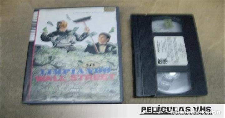 Cinema: Pel&iacute;cula Limpiando Wall Street en VHS