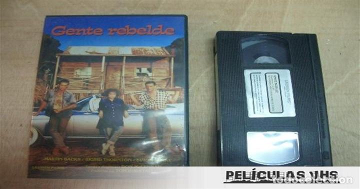 Cin&eacute;ma: Pel&iacute;cula Gente Rebelde en VHS