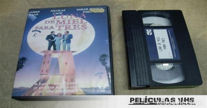 Cinema: Pel&iacute;cula Luna De Miel Para Tres en VHS