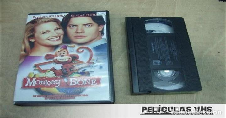 Cine: Pel&iacute;cula Monkey Bone en VHS - Foto 1