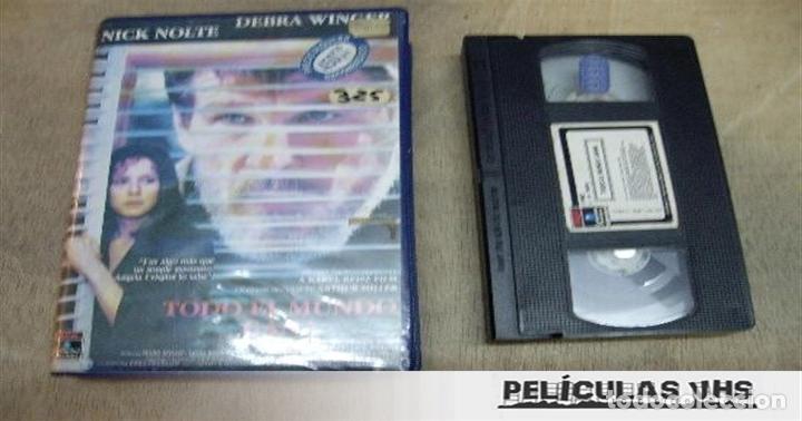 Cin&eacute;ma: Pel&iacute;cula Todo El Mundo Gana en VHS