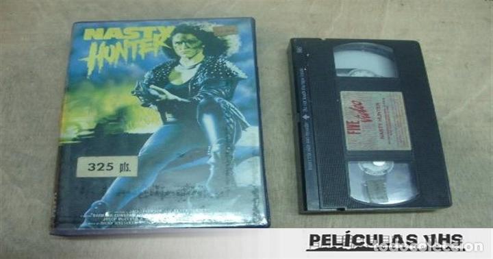 Cine: Pel&iacute;cula Nasty Hunter en VHS