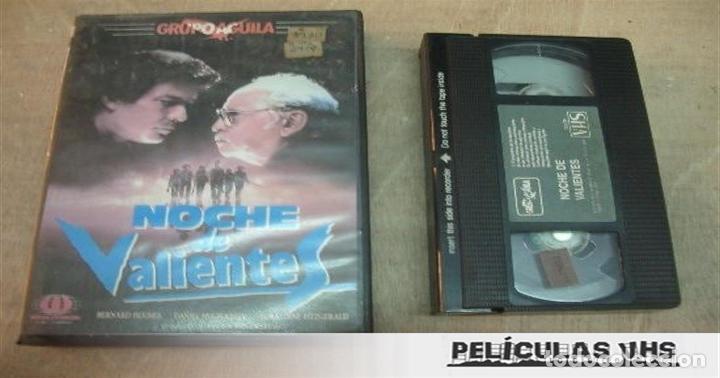 Cin&eacute;ma: Pel&iacute;cula Noche De Valientes en VHS