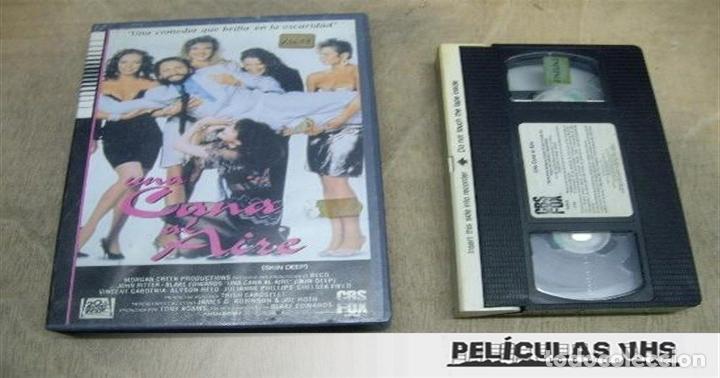 Cinema: Pel&iacute;cula Una Cana Al Aire en VHS