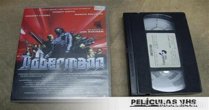 Cine: Pel&iacute;cula Dobermann en VHS - Foto 1