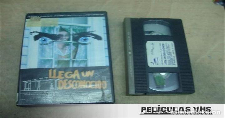 Cin&eacute;ma: Pel&iacute;cula Llega Un Desconocido en VHS