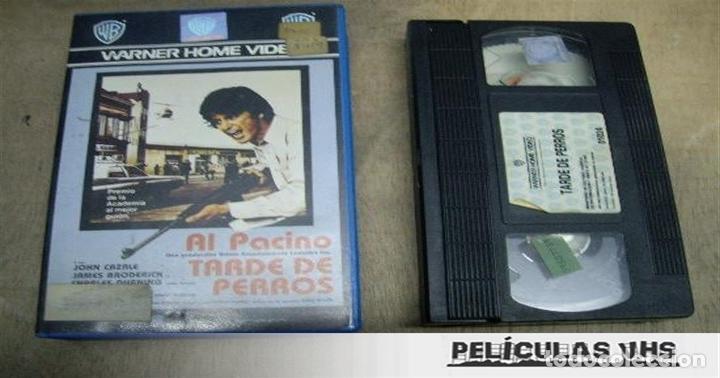 Cine: Pel&iacute;cula Tarde De Perros en VHS - Foto 1
