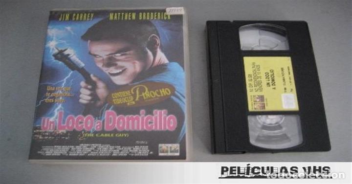 Cine: Pel&iacute;cula Un Loco A Domicilio en VHS
