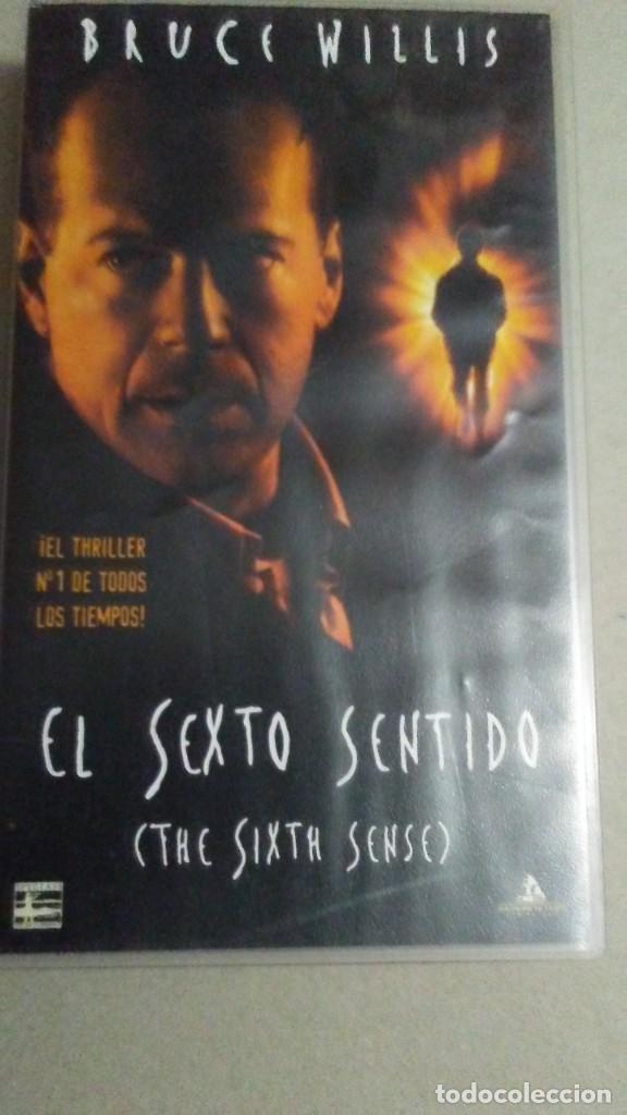Cine: EL SEXTO SENTIDO - Foto 1