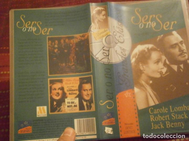 Cinema: PELICULA VHS, SER O NO SER