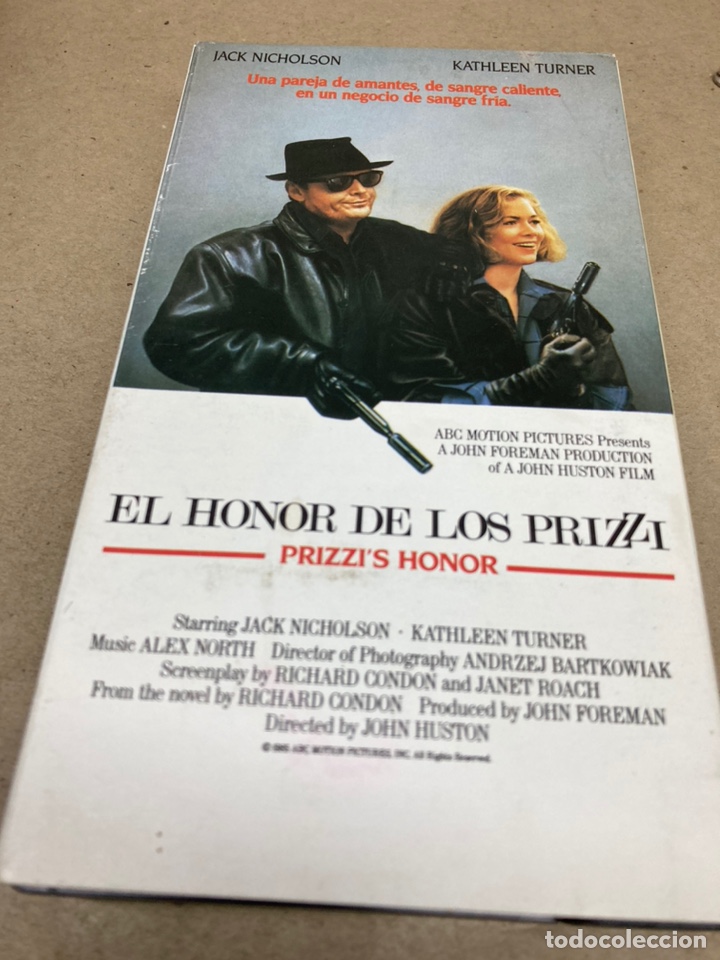 Cine: Pel&iacute;cula VHS El Honor de los prizzi - Foto 1