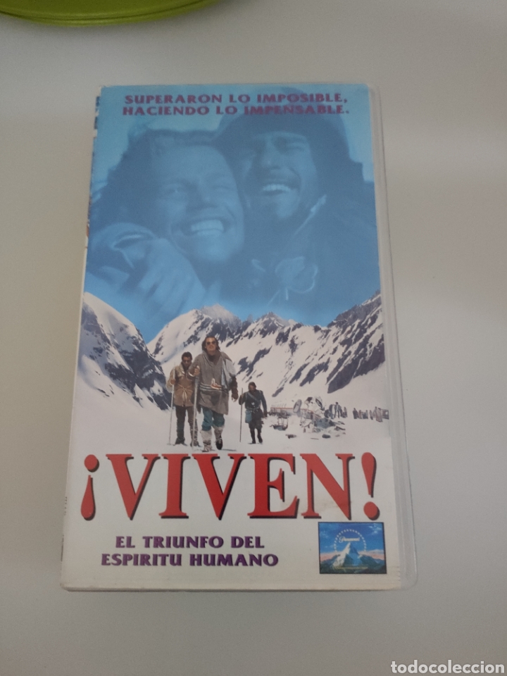 Cine: Cinta VHS &iexcl;Viven! - Foto 1
