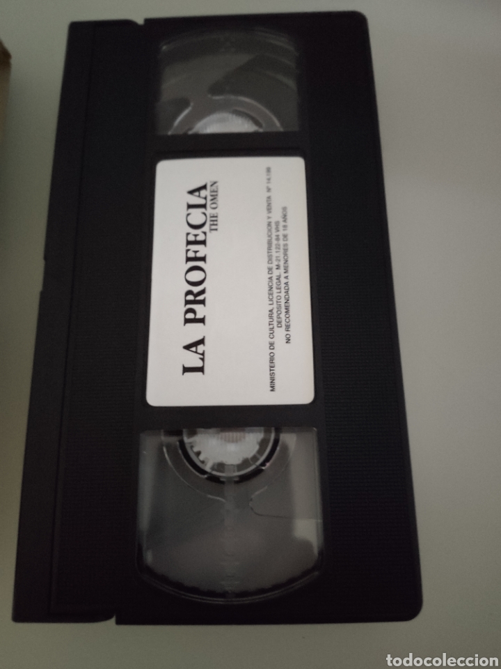 Cine: Cinta VHS La Profec&iacute;a - Foto 4