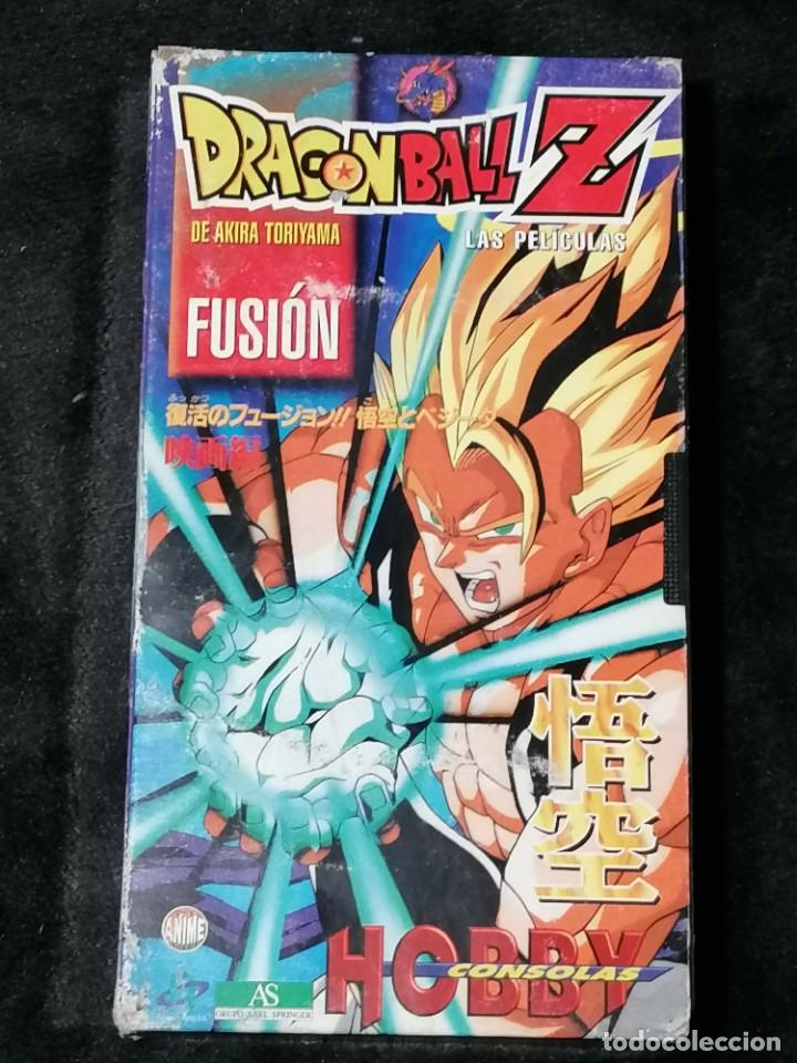 Cine: CINTA VHS: PEL&Iacute;CULA N&ordm; 15 DE DRAGON BALL Z: FUSI&Oacute;N &middot; Duraci&oacute;n aproximada: 47 minutos