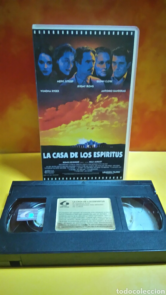 Cine: LA CASA DE LOS ESP&Iacute;RITUS - VHS - Foto 2