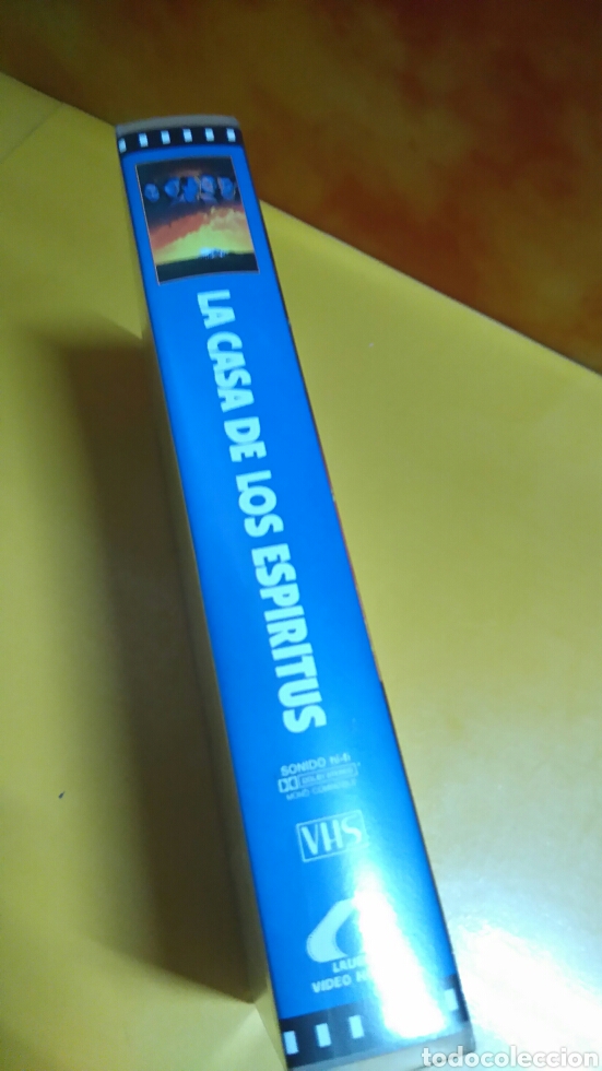 Cine: LA CASA DE LOS ESP&Iacute;RITUS - VHS - Foto 3