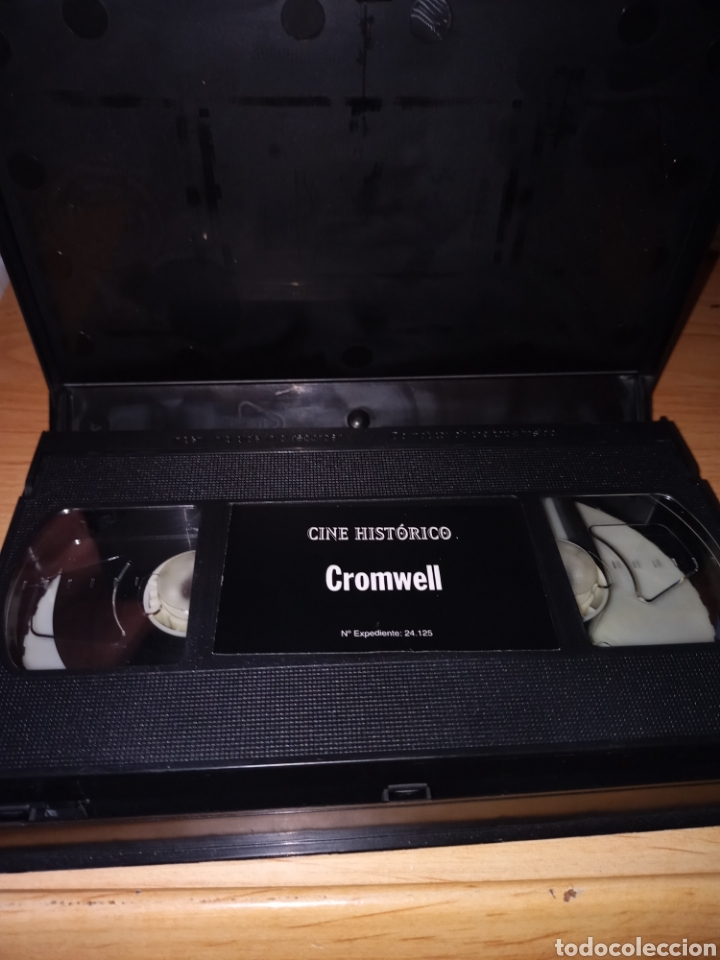 Cine: Cromwell vhs - Foto 2