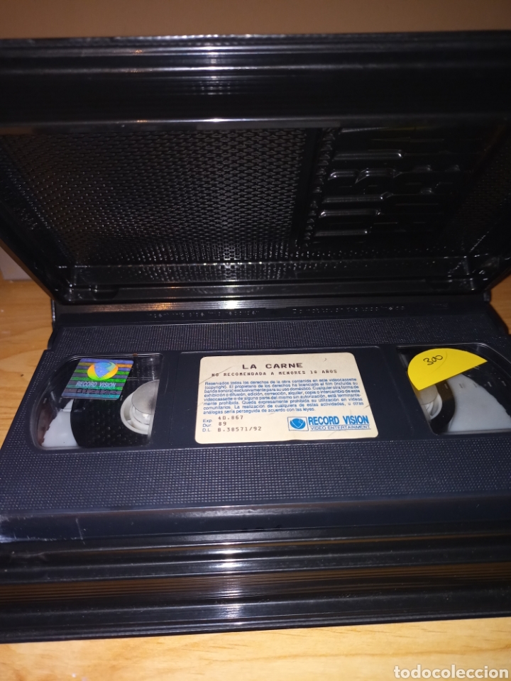 Cine: La carne Vhs - Foto 3