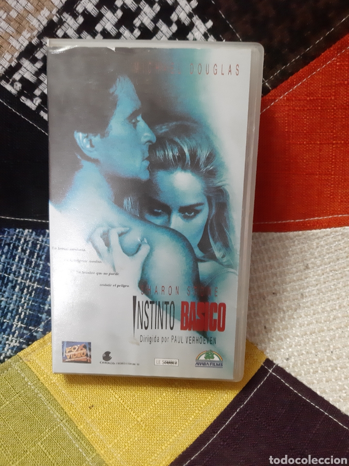 Cine: VHS Instinto B&aacute;sico - Foto 1