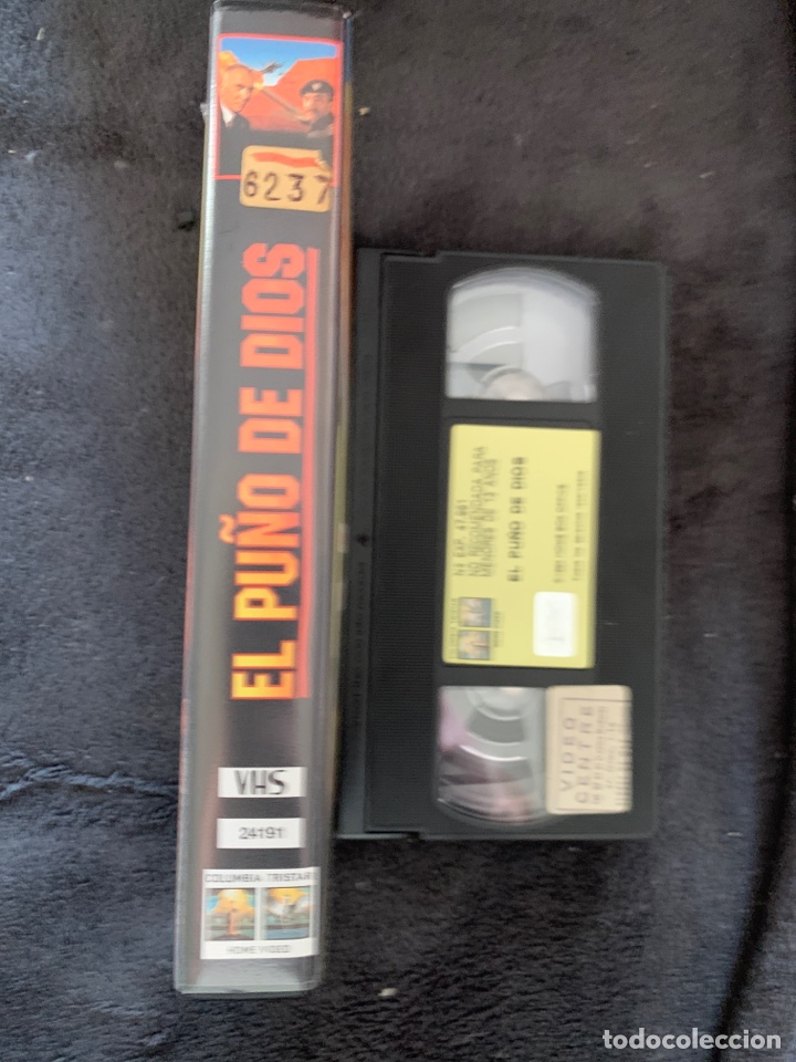 Cine: El pu&ntilde;o de dios VHS - Foto 2