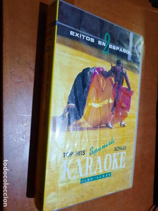 Cine: KARAOKE. EXITOS EN ESPA&Ntilde;OL 2. TOP HITS SPANISH. TIENE 14 TEMAS EN VHS.