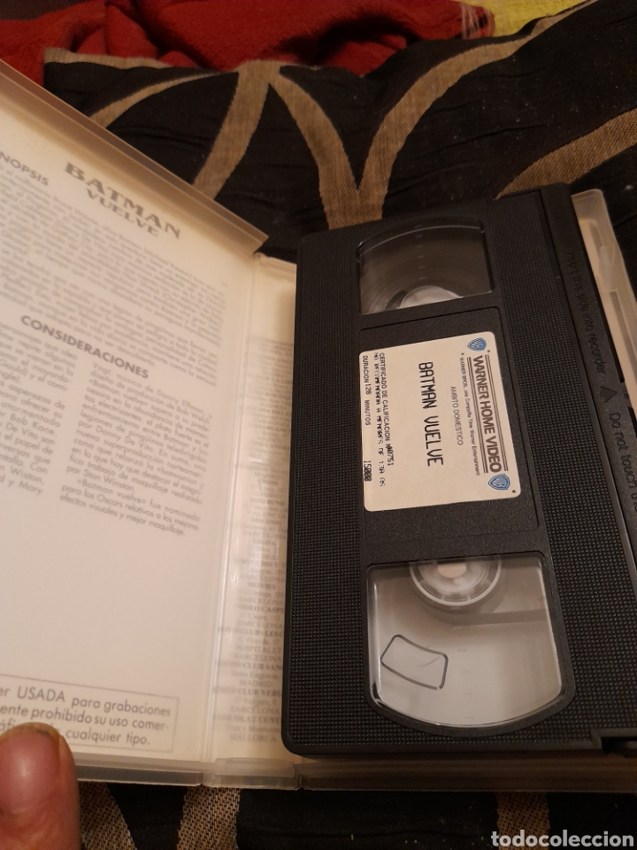 Cine: VHS, Batman vuelve - Foto 2