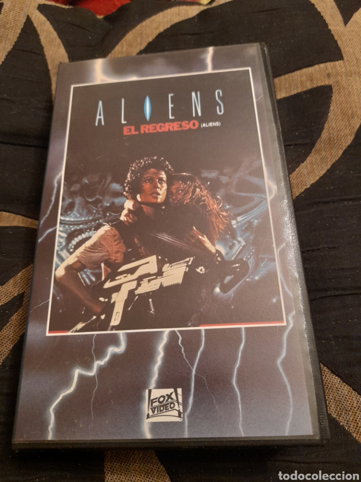Cine: VHS,Aliens El regreso - Foto 1