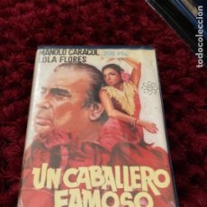 Cine: VHS CON LOLA FLORES 'UN CABALLERO FAMOSO' (JOSÉ BUCHS, 1943). MANOLO CARACOL. RARA EDICIÓN.. Lote 264078165