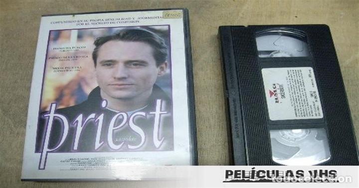 Cine: Pel&iacute;cula Priest en VHS - Foto 1