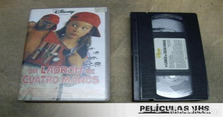 Cinema: Pel&iacute;cula Un Ladr&oacute;n De Cuatro Manos en VHS