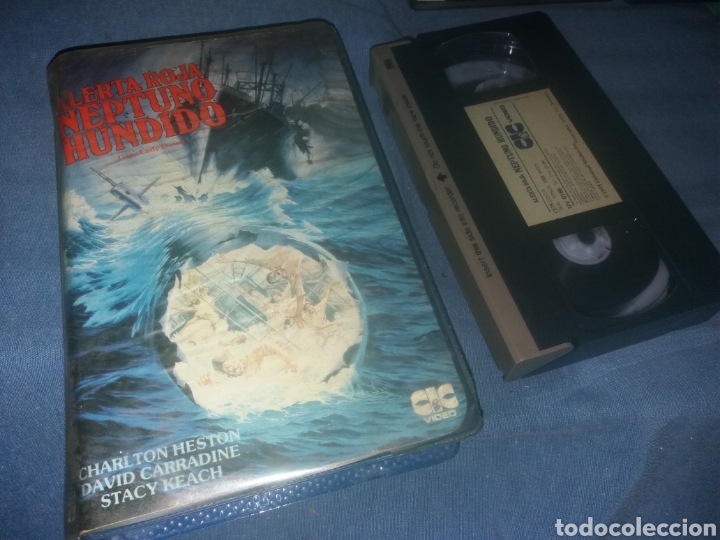 Cine: Alerta roja neptuno hundido- vhs- charlton heston- 1 edicion